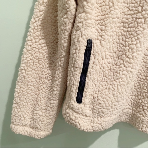🏷️ Thread + Supply 1/4 Zip Cozy Teddy Bear Sherpa Pullover Small S - Picture 3 of 6
